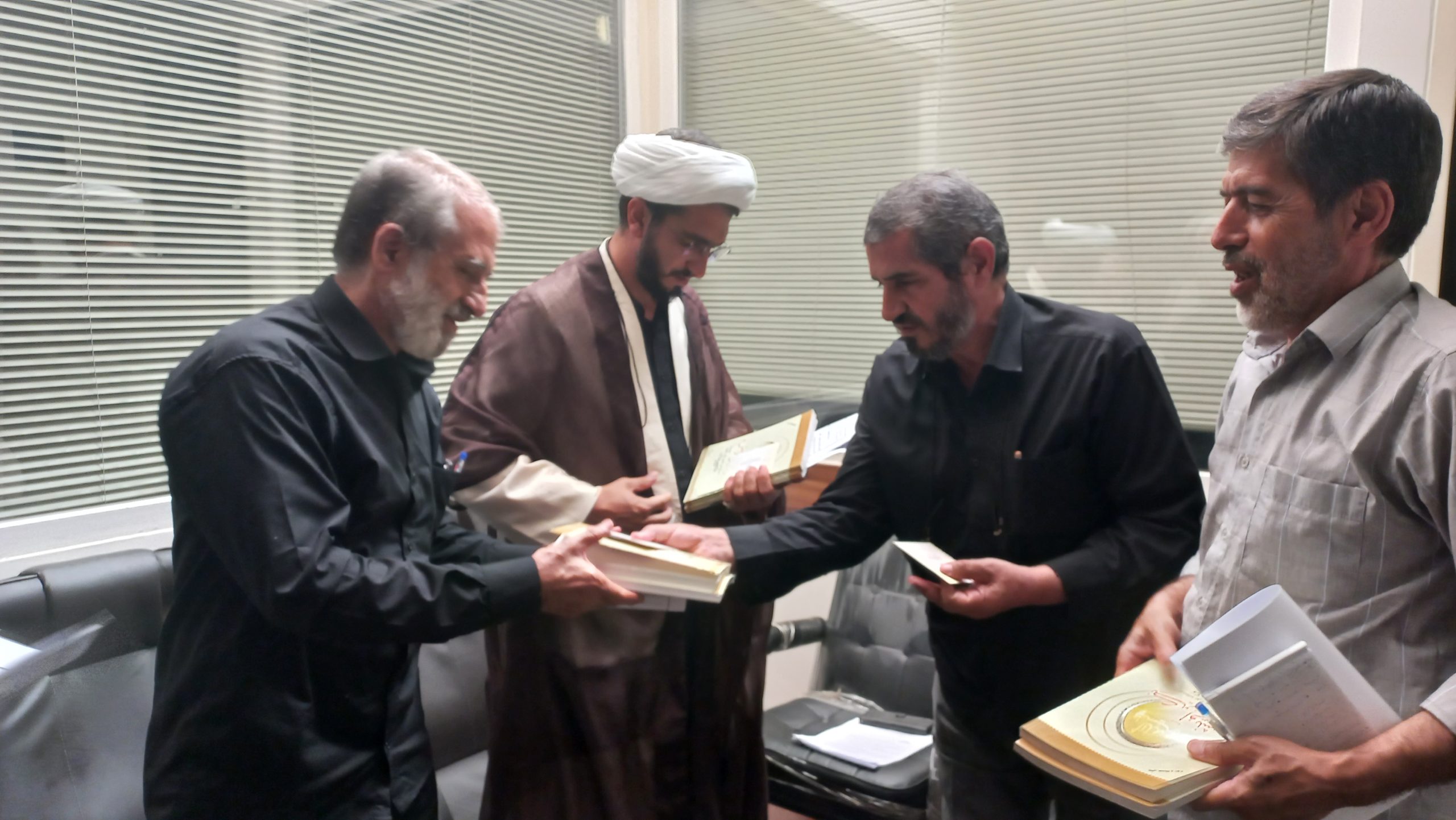نشست مسئولان بنیاد فرهنگی حضرت مهدی (عج) شهرستانهای استان قزوین