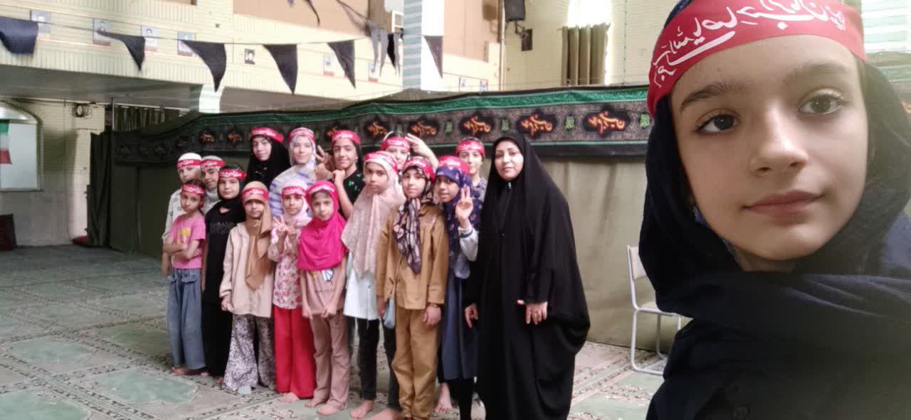 دختران نوجوان در طرح تابستانه «روایت فتح»