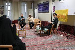 دیدار جمعی از مربیان بنیاد مهدویت با امام جمعه بروجرد