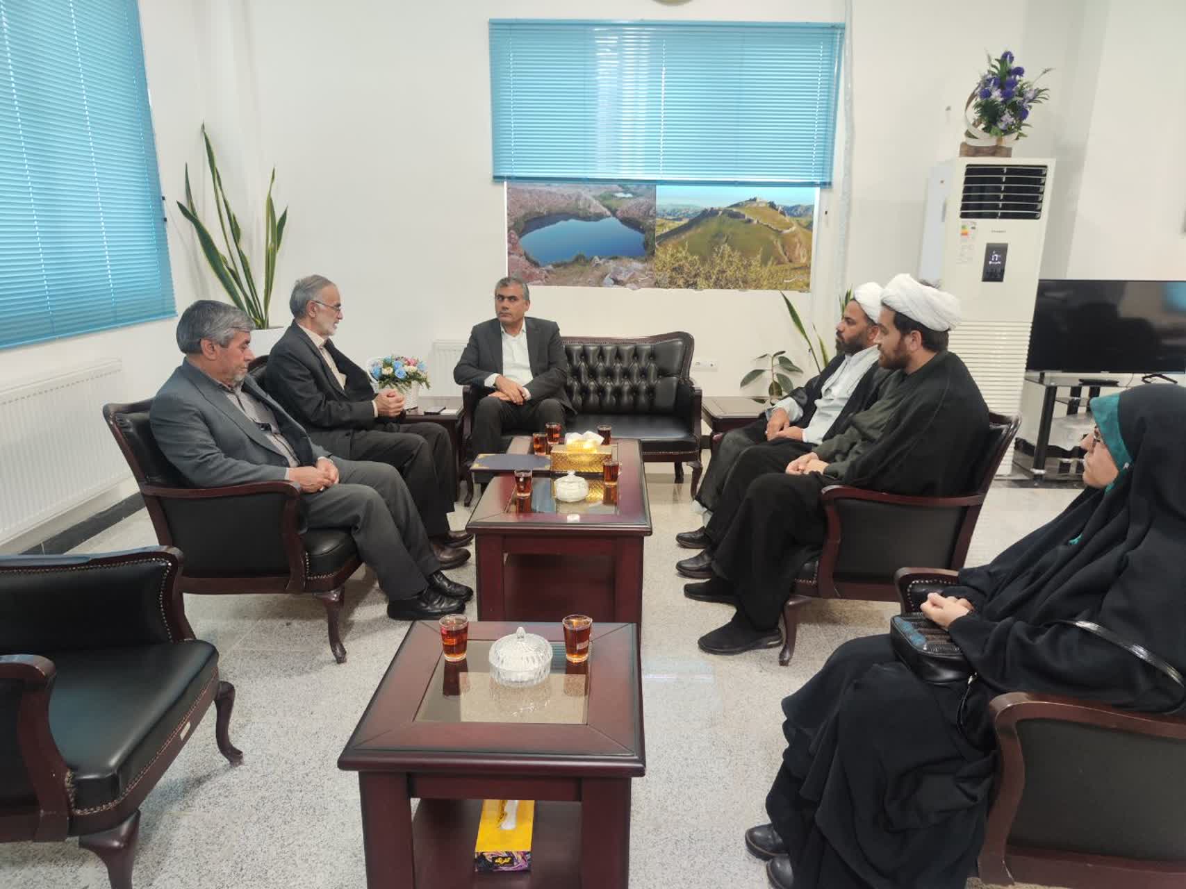 دبیر جدید شهرستان آبدانان منصوب شد