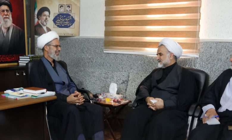 بهره‌گیری از ظرفیت هنر و نخبگان؛ لازمه‌یِ تحول در فرهنگ انتظار