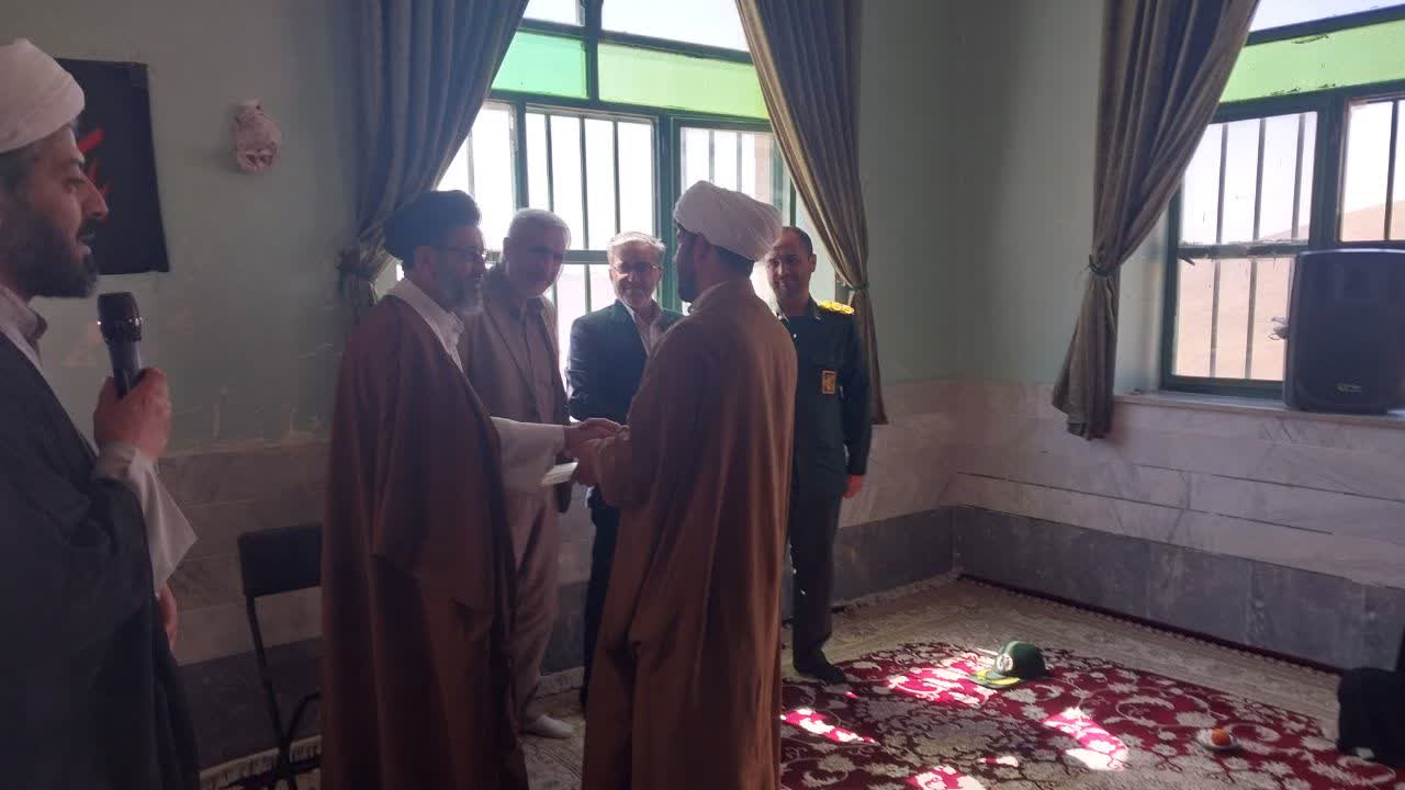 مراسم معارف مدیر بنیاد شهرستان شازند استان مرکزی 