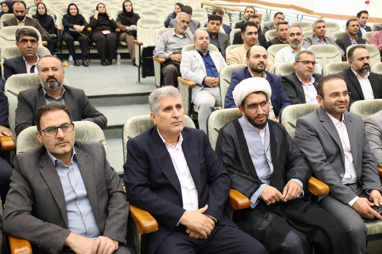 برگزاری سمینار #مهدویت و فرهنگ انتظار در بانک ملی استان قزوین