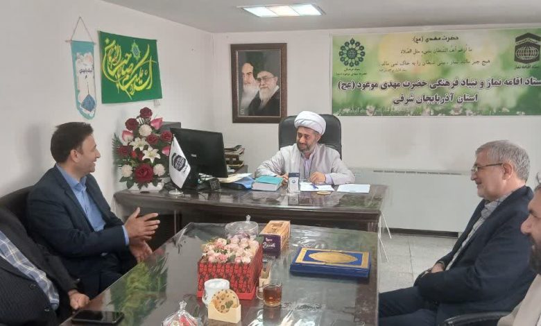 جلسه بررسی و هماهنگی برنامه‌های مهدوی در اداره‌کل ثبت احوال استان