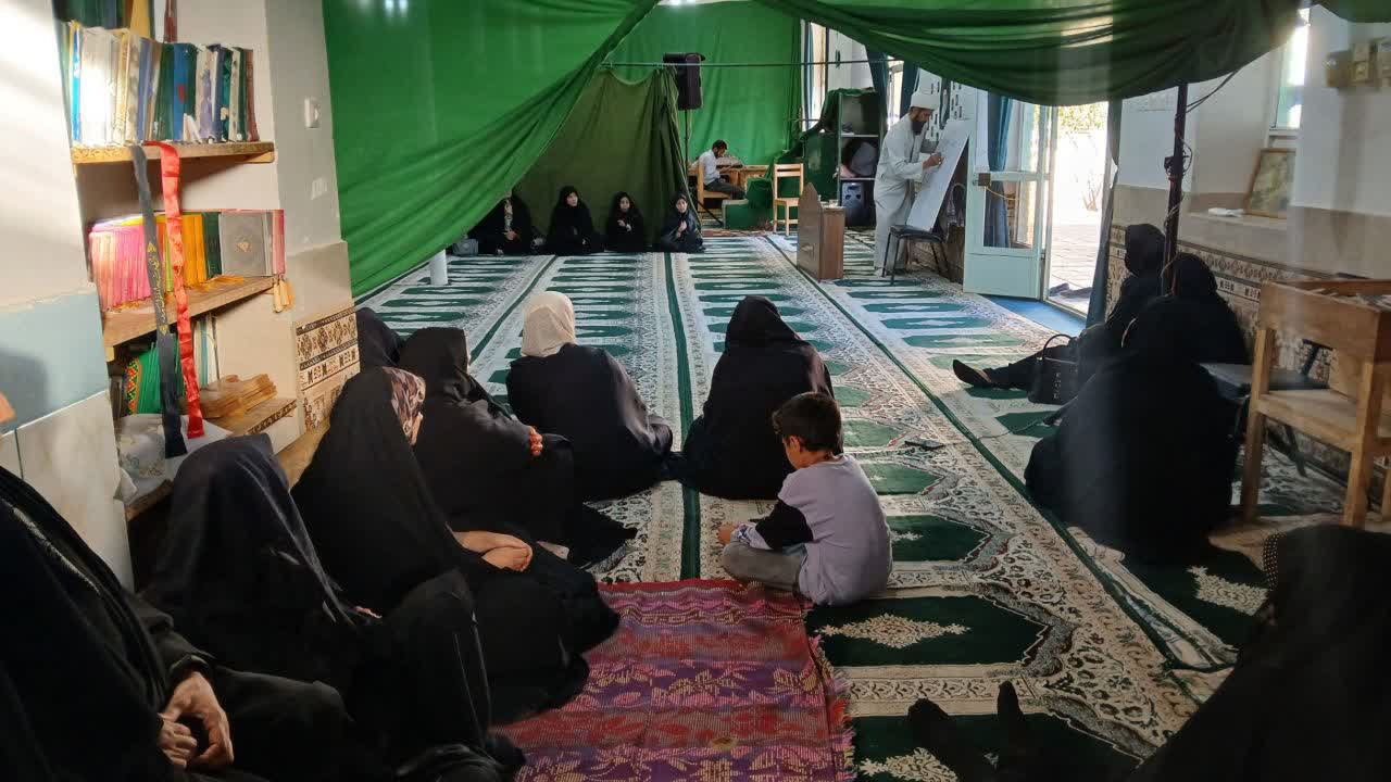 تبیین وظایف منتظران ظهور در نشست ویژه بانوان روستای سرتشنیز